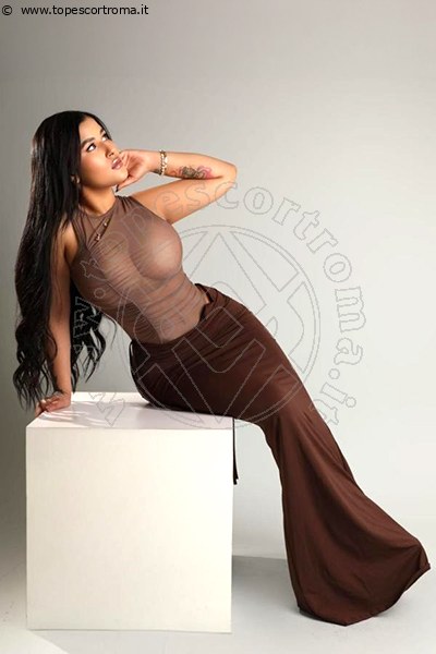 Foto Luciana Ferrari  Annunci Escort Vibo Valentia 350 8525724